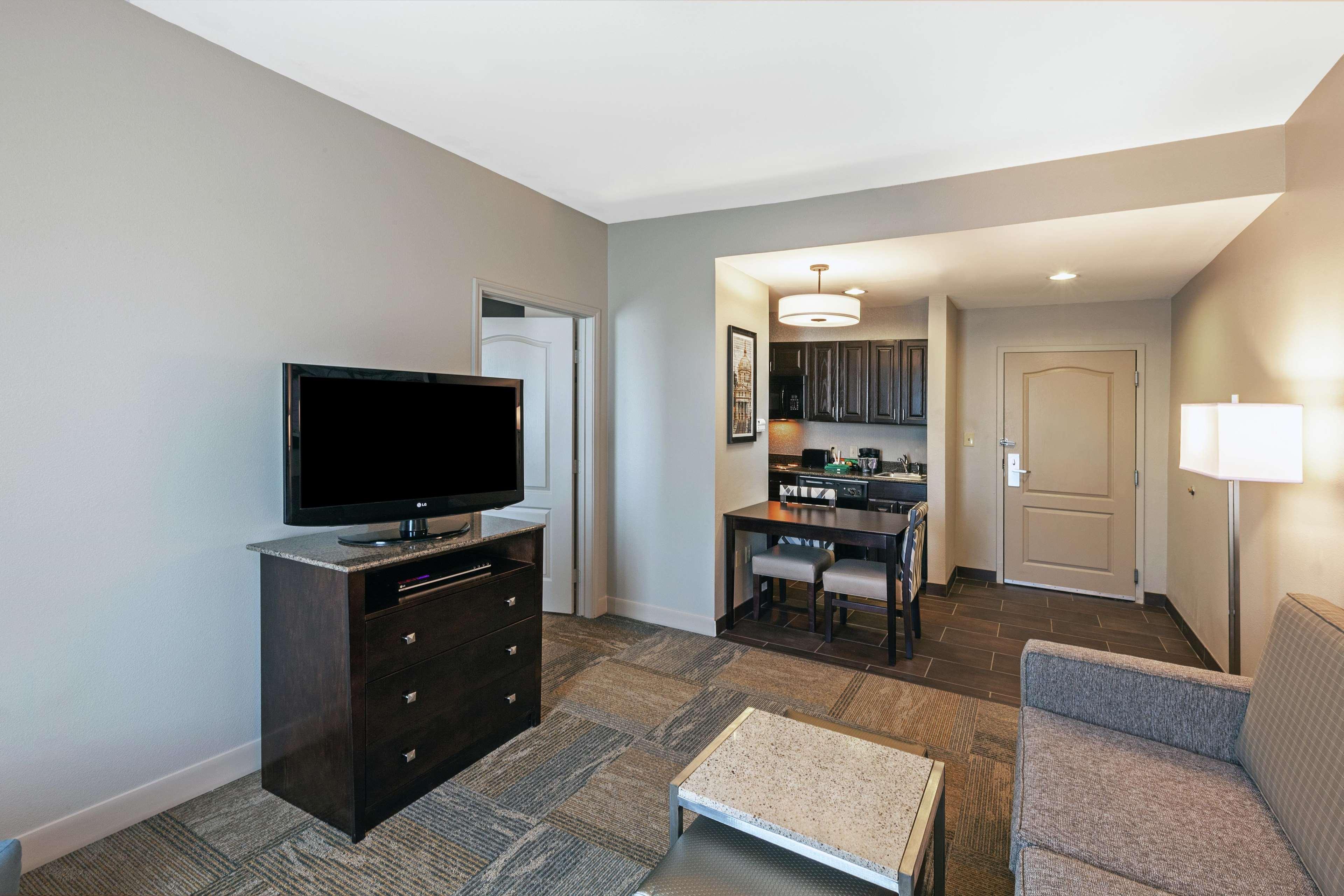 Homewood Suites By Hilton Waco Exterior photo
