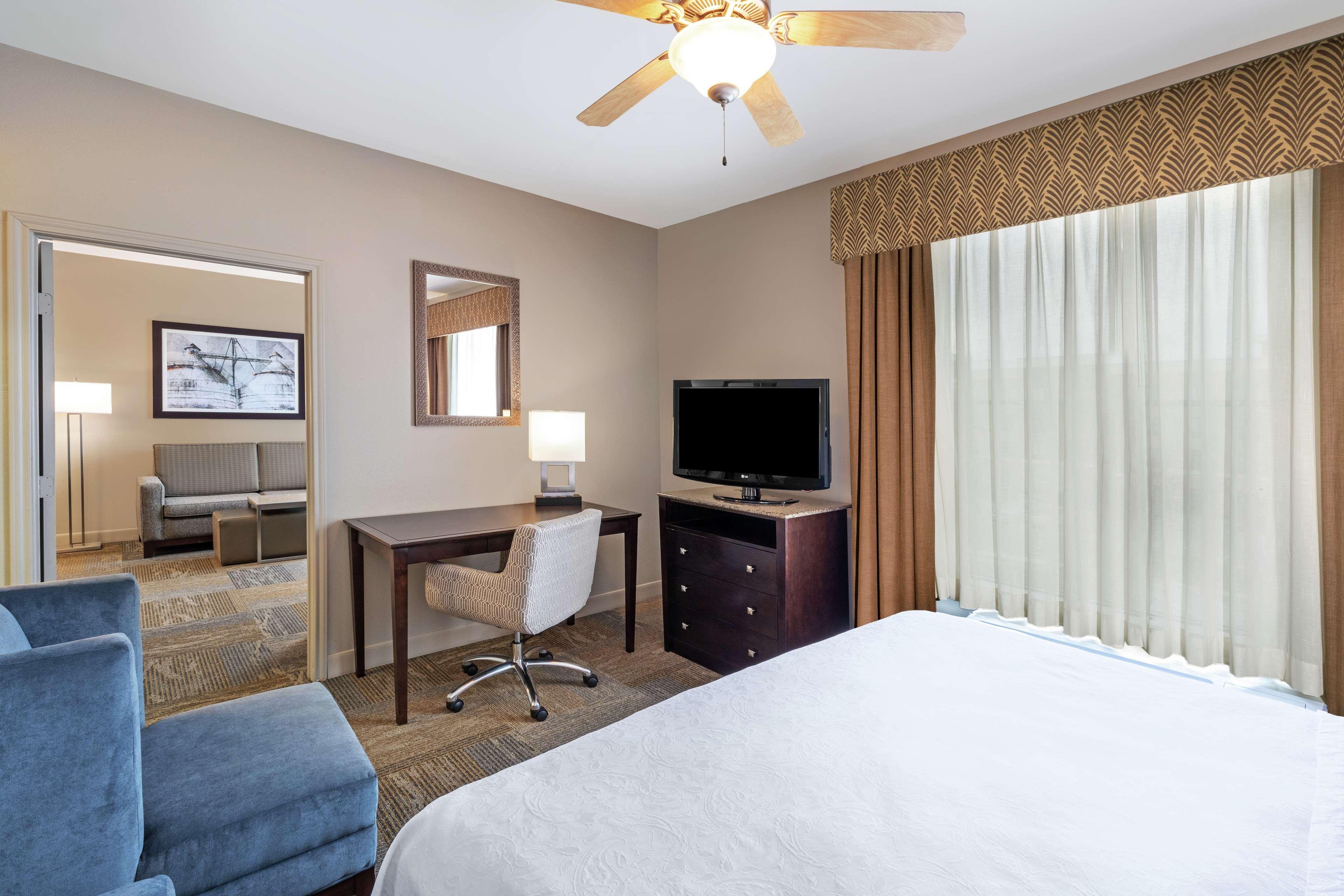 Homewood Suites By Hilton Waco Exterior photo