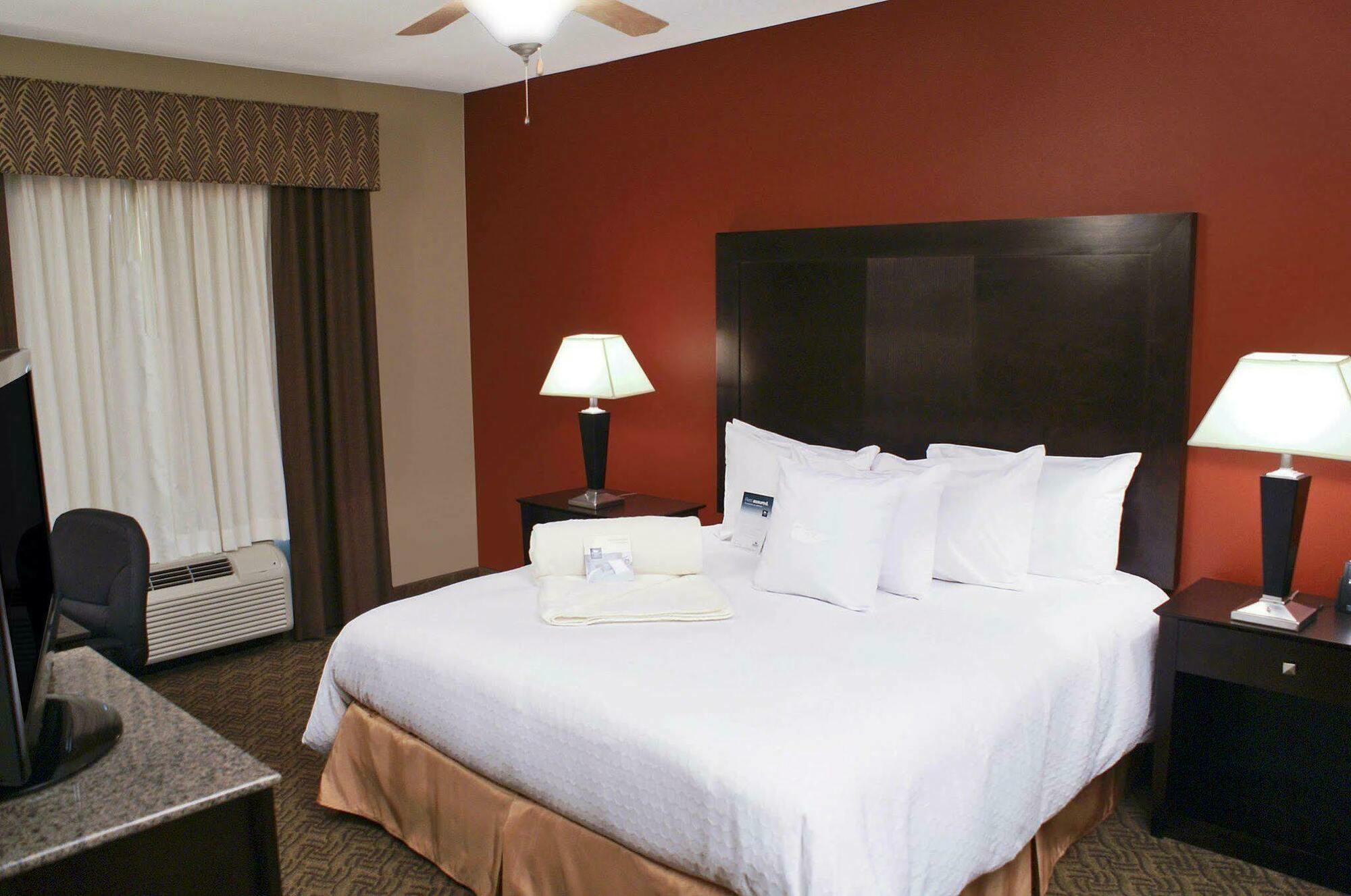 Homewood Suites By Hilton Waco Room photo